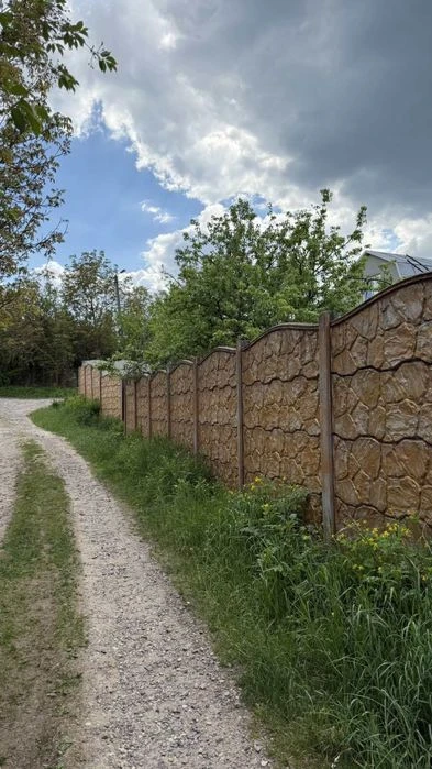 Затишний будинок з виходом до озера! Є тепла підлога, меблі