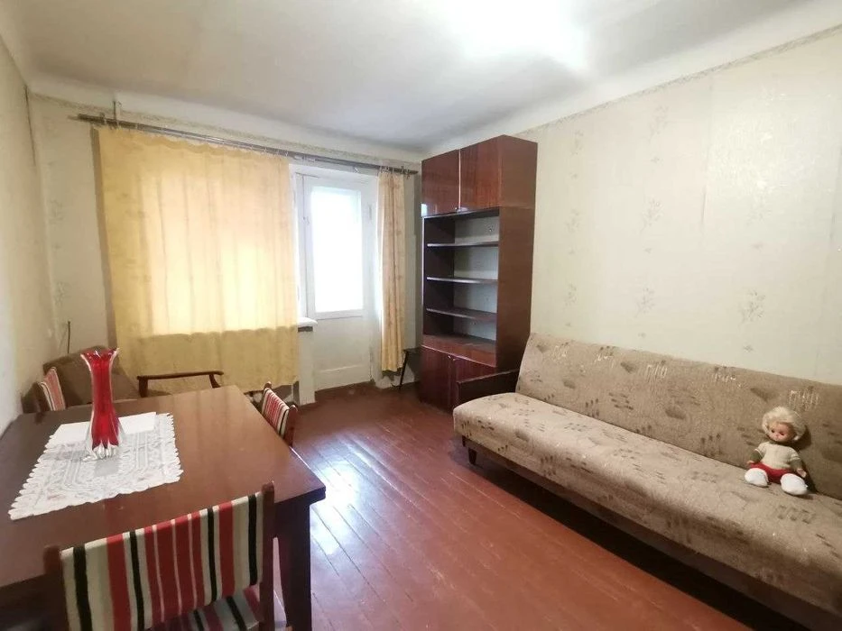Продаж 3-кімнатної квартири  на вул. Щасливій
