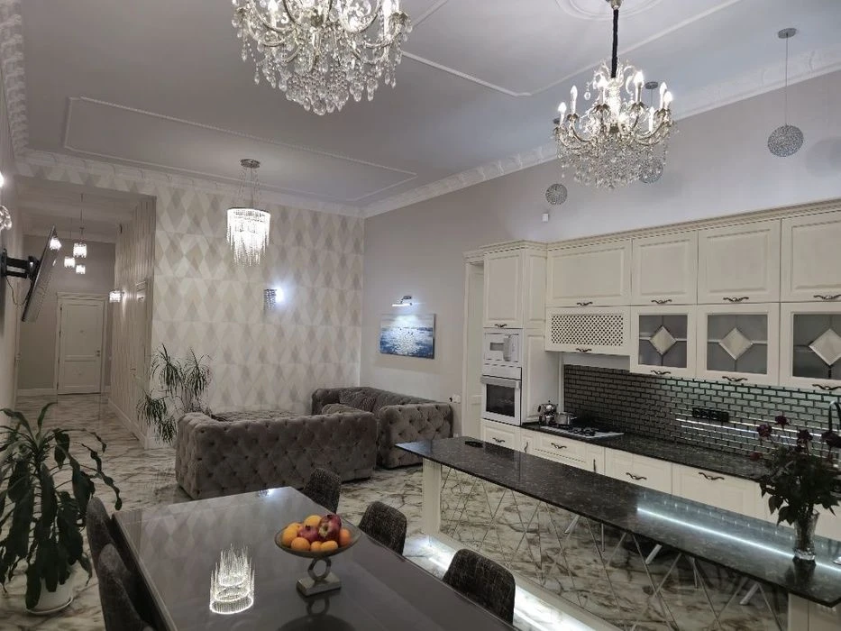 House for sale, 10 acres, 300m², pool