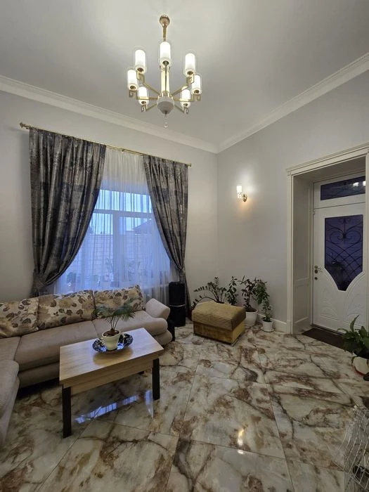 House for sale, 10 acres, 300m², pool