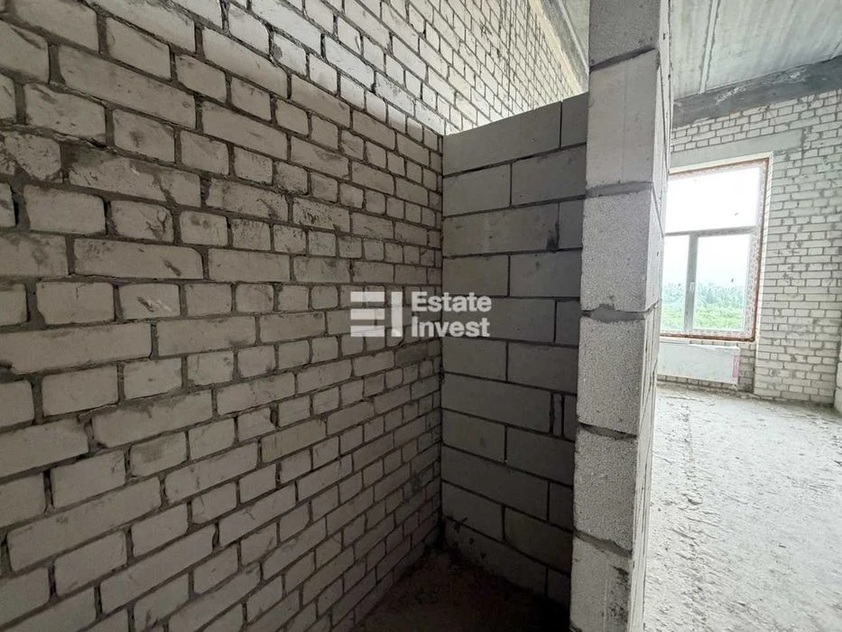 Продам 1 комн. двухуровневую квартиру-студию на ул. Авиахимическая