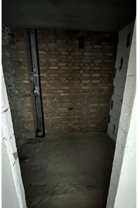 Продам 1к квартиру на Садах 2. код 3759