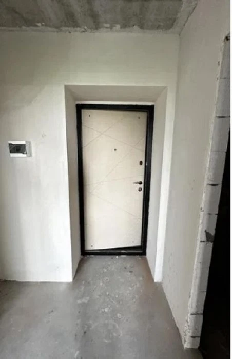 Продам 1к квартиру на Садах 2. код 3759