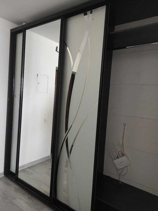 I will sell a 1-room apartment in Poznyaki! S. Krushelnytskoy St. 15, there is