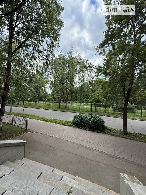 Продаж кімнати 17.4 кв. м на вул. Юлії Здановської 53 • ID 3