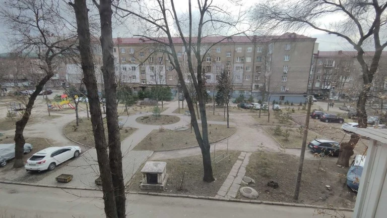 Продається 1-кімнатна квартира в районі Фестивальний, по проспекту