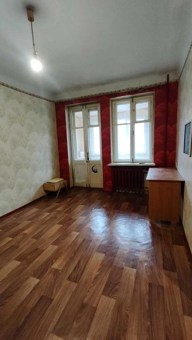 Продається 1-кімнатна квартира в районі Фестивальний, по проспекту