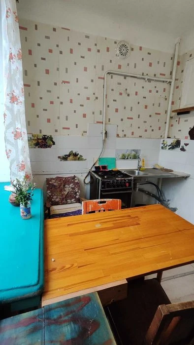 Продається 1-кімнатна квартира в районі Фестивальний, по проспекту