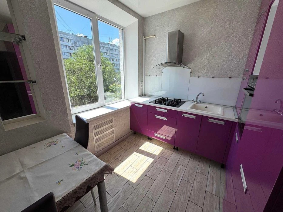 Продаж 2-к квартира, Олександрівський,  вул. Фортечна, площа