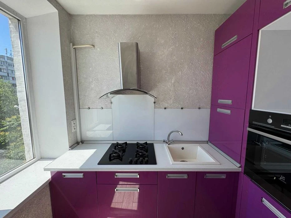 Продаж 2-к квартира, Олександрівський,  вул. Фортечна, площа