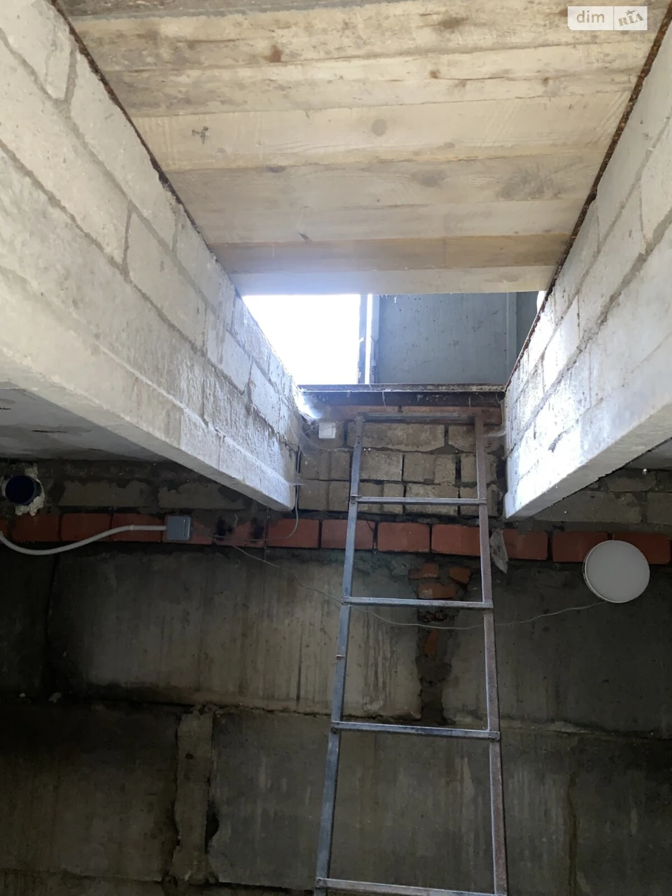For sale Place in a garage cooperative Zamostyansky