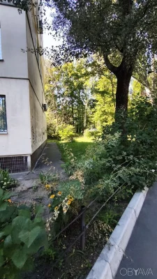 For sale 2k sq m Dzyuba (Sosninykh), 2b, Borshchagovka, Kolibris. GAZ