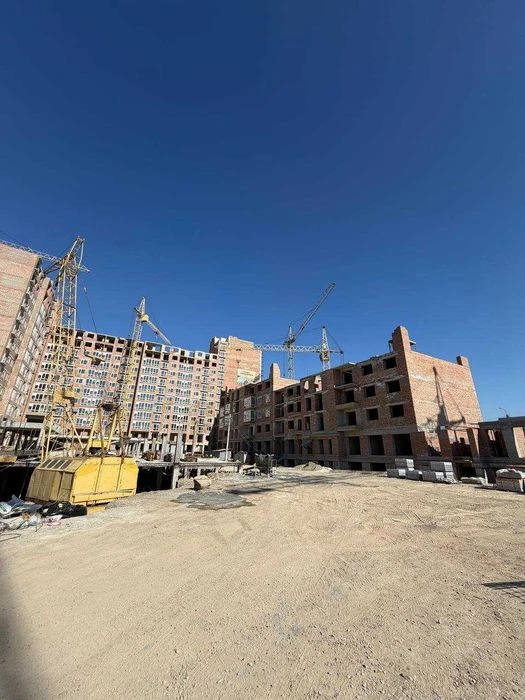 Продажа 1-комнатной квартиры в ЖК Княгинин с видом на горы