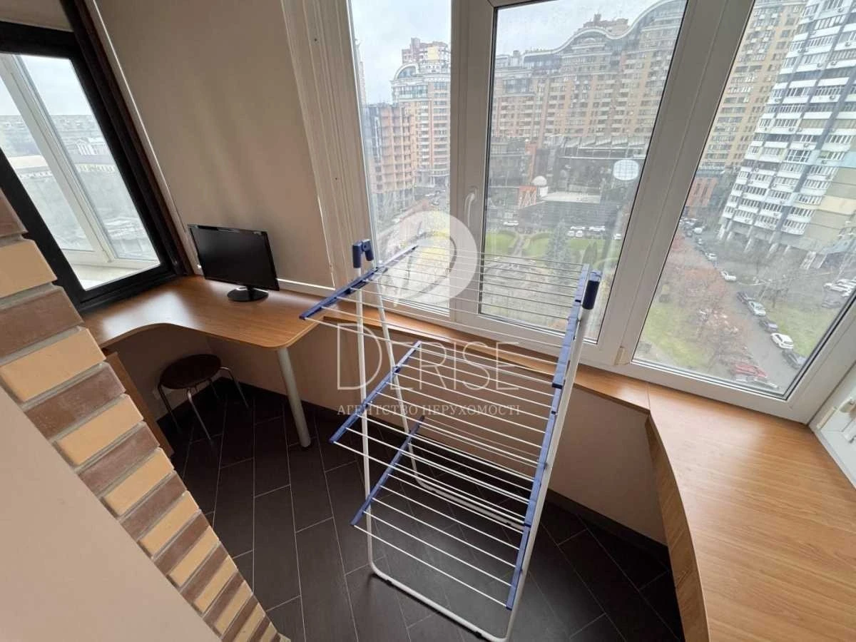 2-room apartment for sale 90 m², Staronavodnytska St., 6B