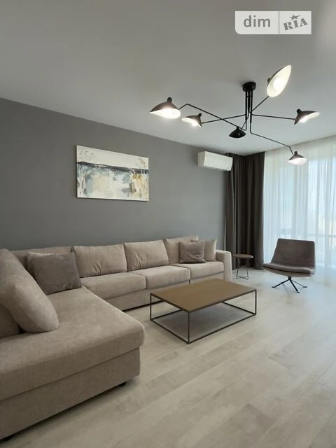 Продажа 2к квартиры 86 кв. м на наб. Днепровская 14 • ID 3470