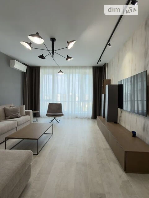 Продажа 2к квартиры 86 кв. м на наб. Днепровская 14 • ID 3470