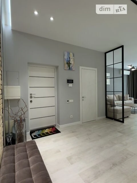 Продажа 2к квартиры 86 кв. м на наб. Днепровская 14 • ID 3470