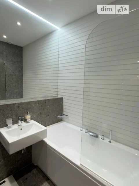 Продажа 2к квартиры 86 кв. м на наб. Днепровская 14 • ID 3470