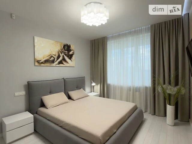 Продажа 2к квартиры 86 кв. м на наб. Днепровская 14 • ID 3470