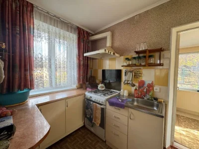 Світлий будинок з великою ділянкою. Усі зручності в будинку!