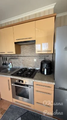 Продам 3  на пр Поля с ремонтом , мебелью и техникой ( Киров