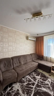 Продам 3  на пр Поля с ремонтом , мебелью и техникой ( Киров