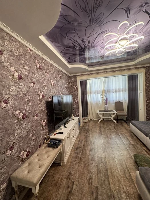 A 3-room apartment in Osypenkovsky is for sale
