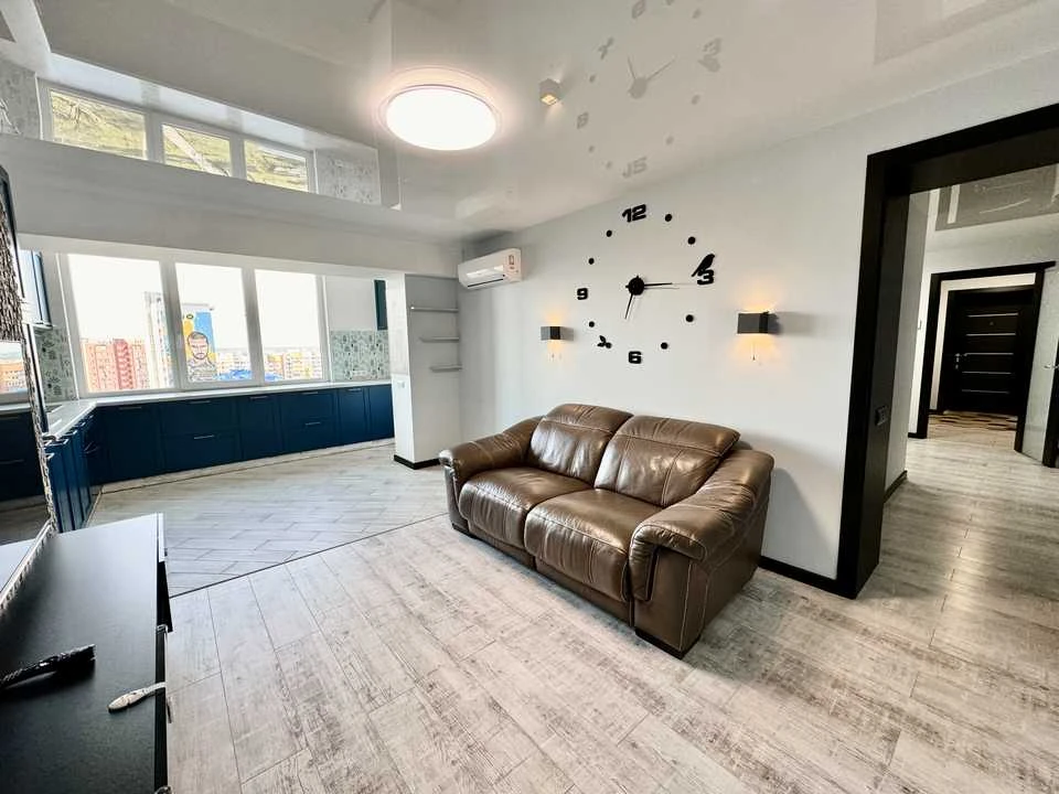 Apartment. Kharkiv, Yana Chervonoi St.