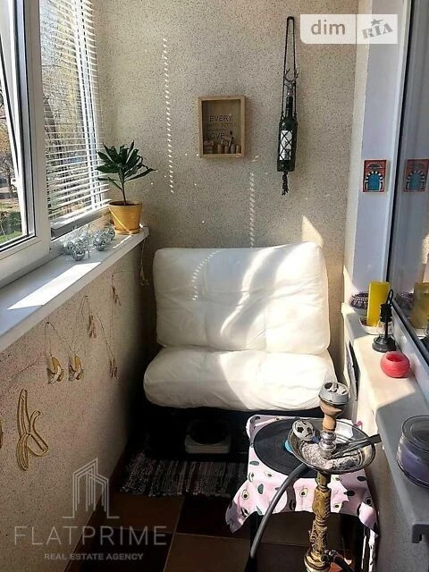 Sale of 1-room apartment 37 sq. m. on Panteleimon Kulisha Street 11 •
