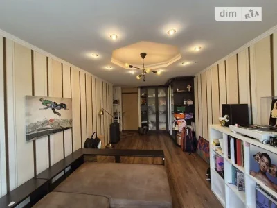 Sale of 1-room apartment 37 sq. m. on Panteleimon Kulisha Street 11 •