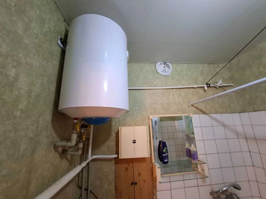 Продам 2-комнатную квартиру на Рабочей