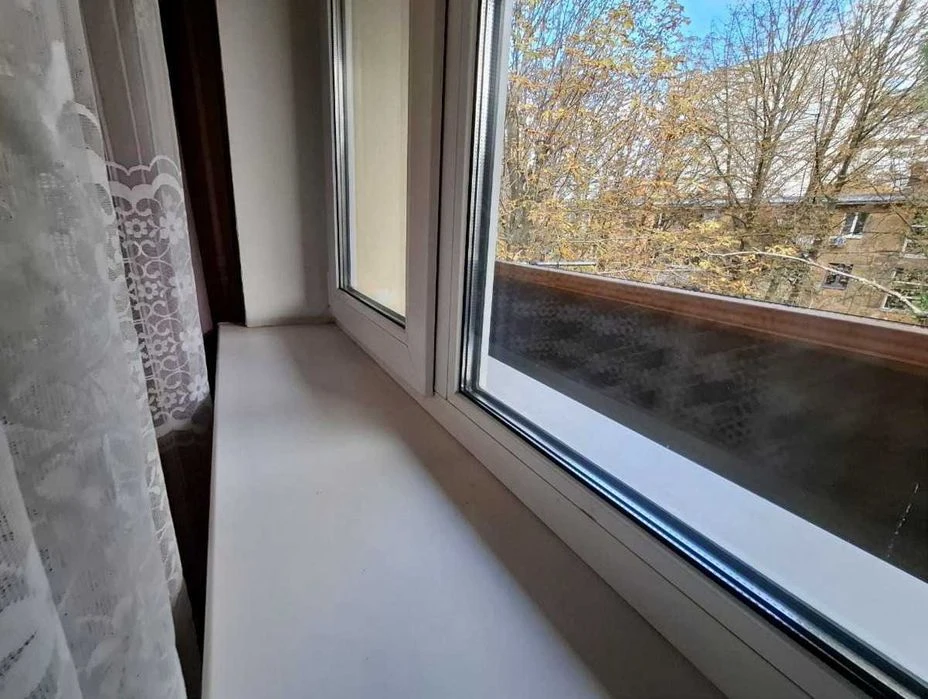 Продам 2-комнатную квартиру на Рабочей