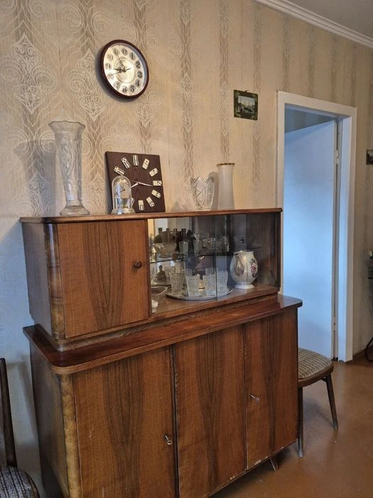Продам 2-комнатную квартиру на Рабочей