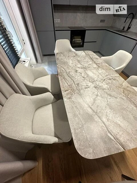 Продаж 2к квартири 66 кв. м на пров. Берестейський 65В • ID