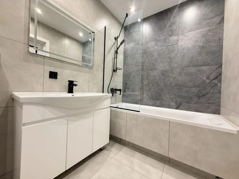 2 bedroom apartment 69 sq m