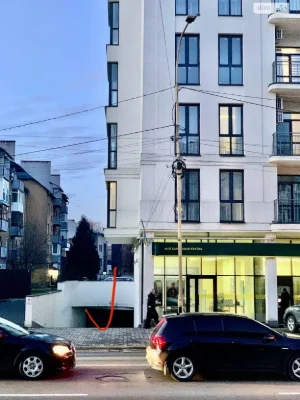 Продаж Місце на стоянці Свепомоц