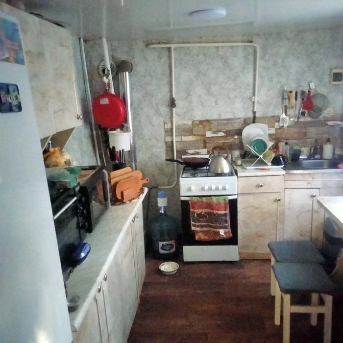 Продам два жилых дома.