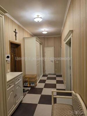 2-room apartment, 90 sq.m.