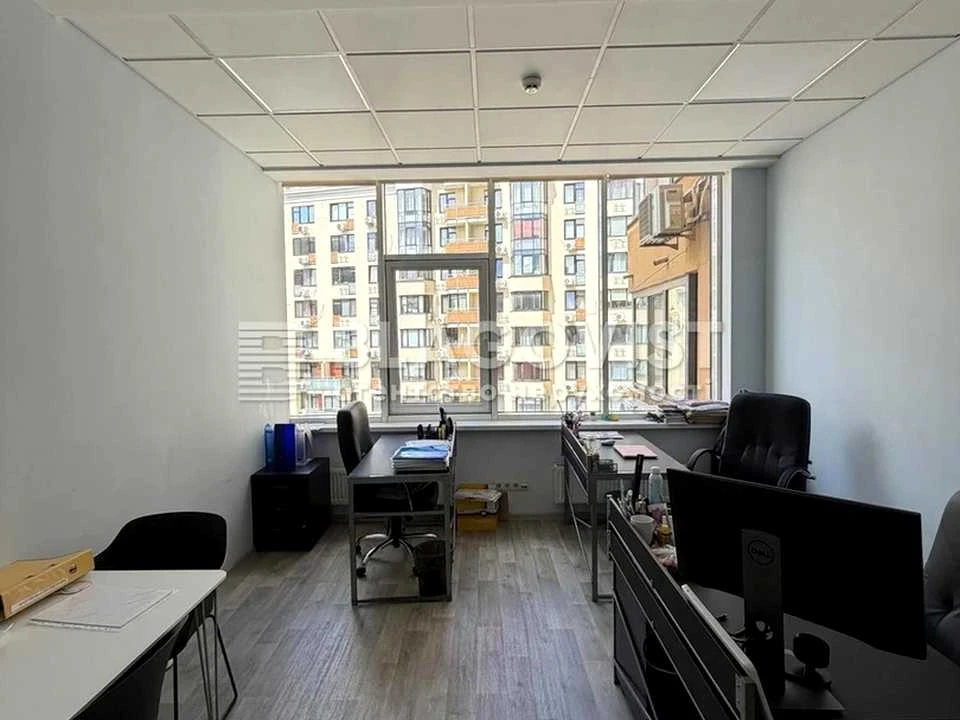 Apartment. Kyiv, Yuliya Zdanovskaya St. (Lomonosova)