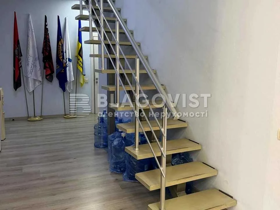 Apartment. Kyiv, Yuliya Zdanovskaya St. (Lomonosova)