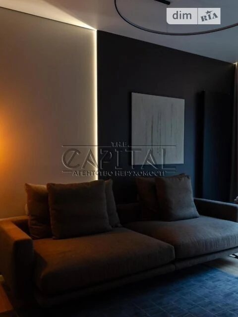 Sale of 1-room apartment 57 sq. m on Knyazya Romana Mstislavycha Street