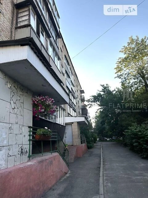 Sale of 3-room apartment 68.5 sq. m. on Zelenyho Klyna 6 street • ID