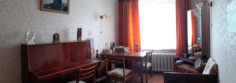 Продається 3-х кімнатна квартира на Браїлках