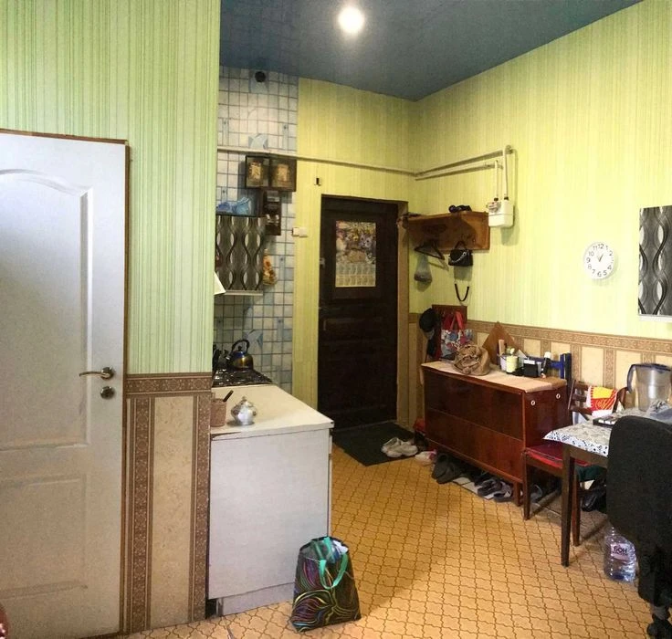 Kharkiv. Apartment for sale in good residential condition.