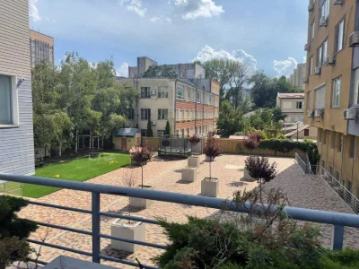 Apartment for sale in the center (3G Zhukovsky St.)