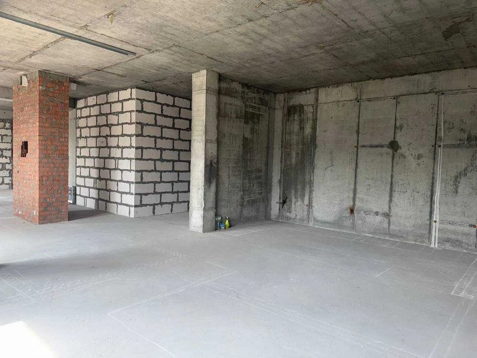 Apartment for sale in the center (3G Zhukovsky St.)