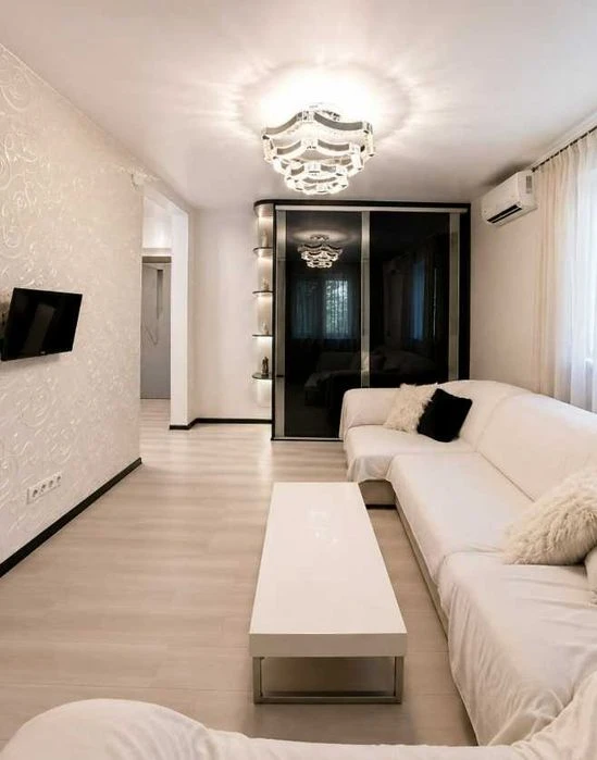 STALIN%KA! RC! Beketova! 1 min Selling 2-room apartment 75 m2 with a large balcony