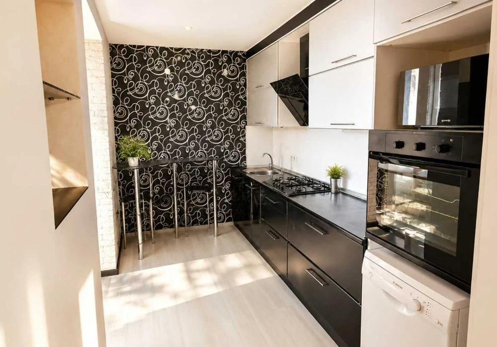STALIN%KA! RC! Beketova! 1 min Selling 2-room apartment 75 m2 with a large balcony