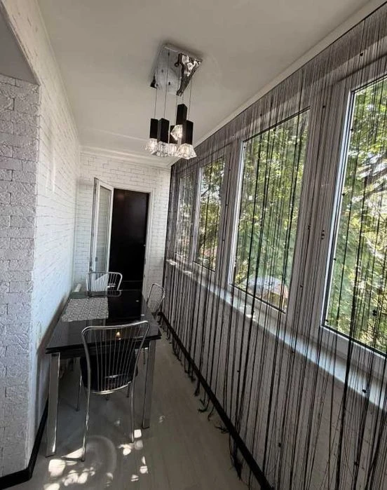 STALIN%KA! RC! Beketova! 1 min Selling 2-room apartment 75 m2 with a large balcony
