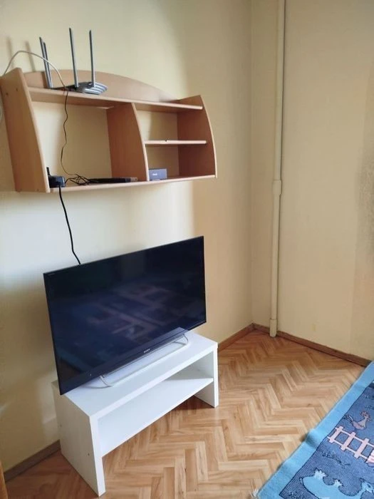 Three-room apartment on Roman Shukhevych Avenue 4 from the owner